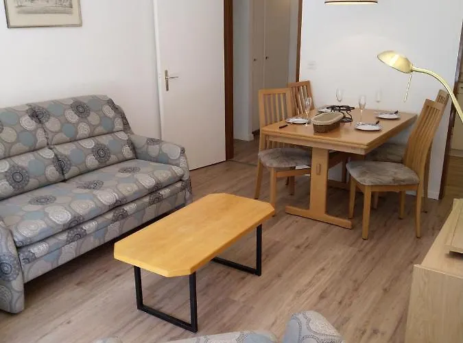 Fortuna 404 公寓 *